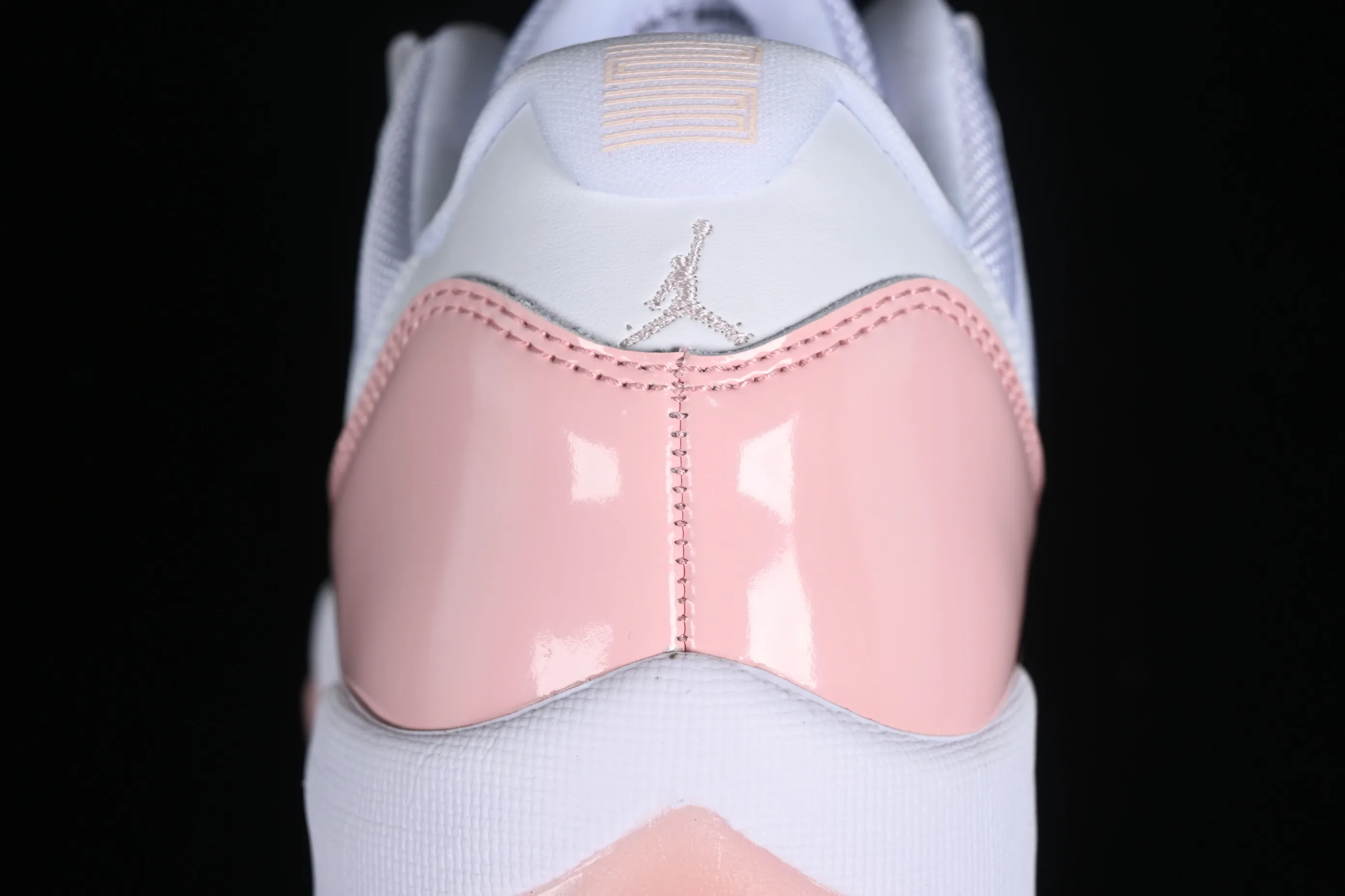 All categories Air Jordan Jordan series basketball shoes Air Jordan 11 F version Air Jordan 11 Low "Legend Pin" AJ11 Joe 11 girl pink genuine standard genuine carbon low-top basketball shoes AH7860-160